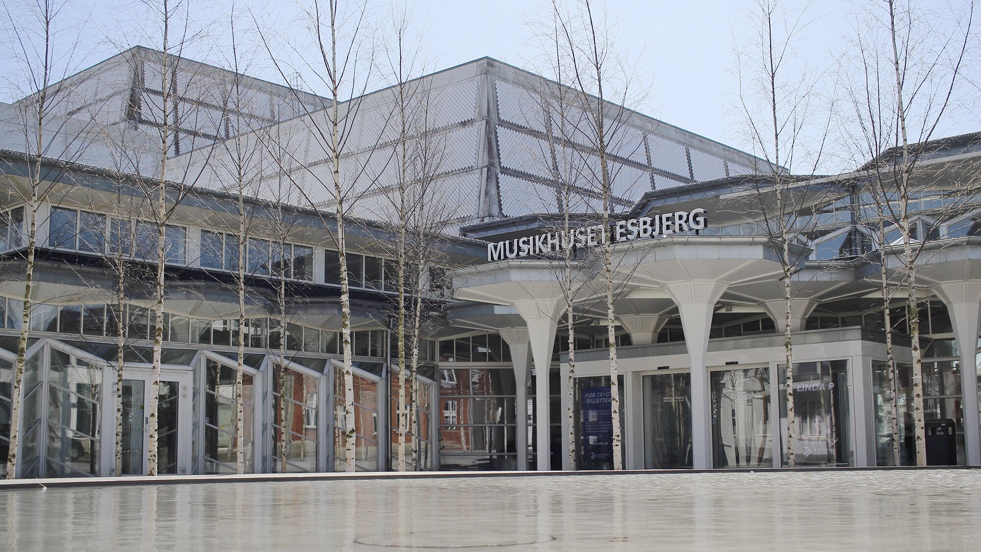 Musikhuset Esbjerg afholder koncerter, teater, konferencer og meget andet.