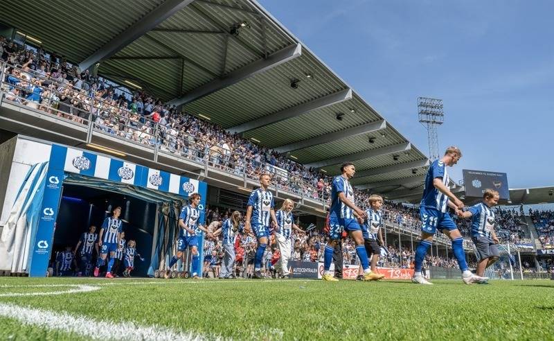 Fodboldkamp med EfB på Blue Water Arena. Arkivfoto: Torben Meyer, Esbjerg Kommune.