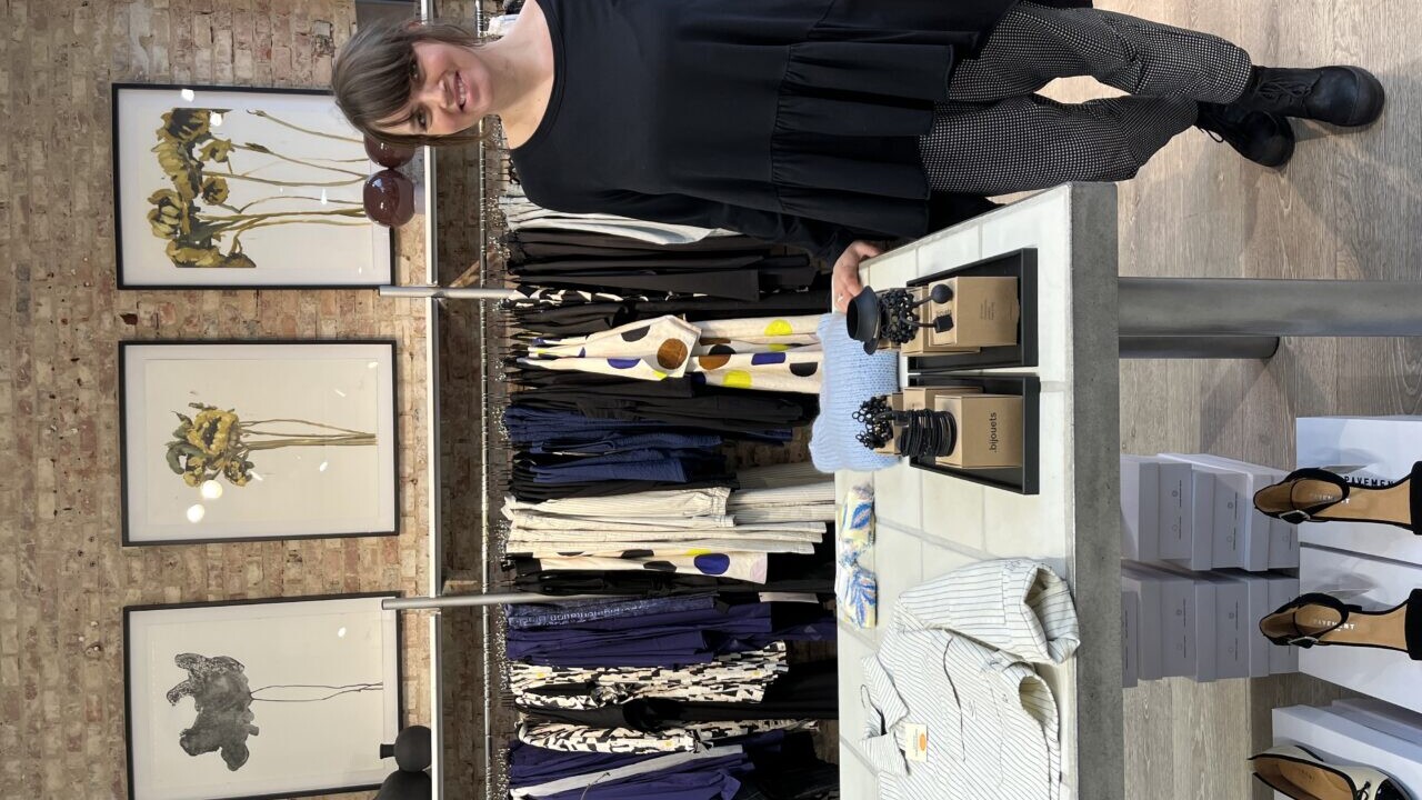 Marie Lahn overtager om tre måneder den butik, som hendes mor etablerede for 45 år siden. Foto: Lene Lund.