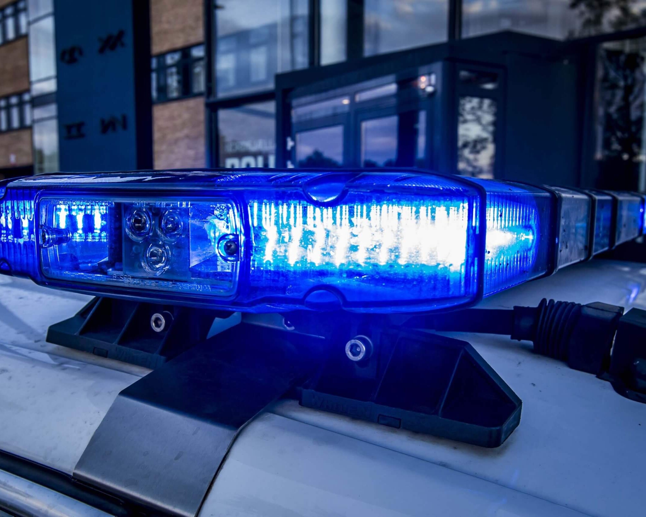 Blå blink: Højt solskin og for høj hastighed. Foto: Rigspolitiet.