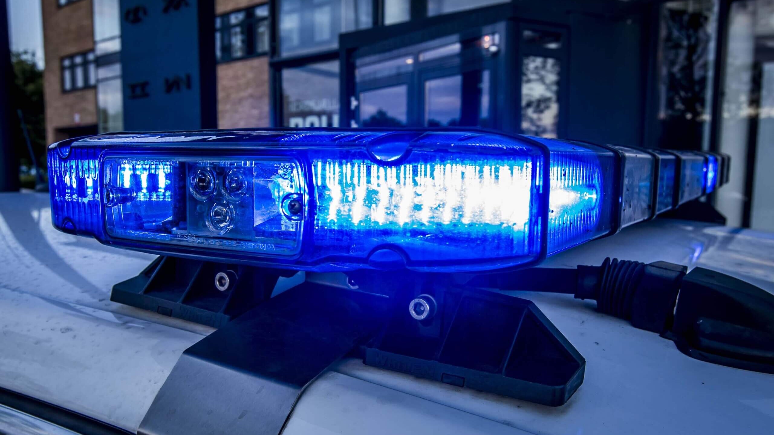 Blå blink: Højt solskin og for høj hastighed. Foto: Rigspolitiet.