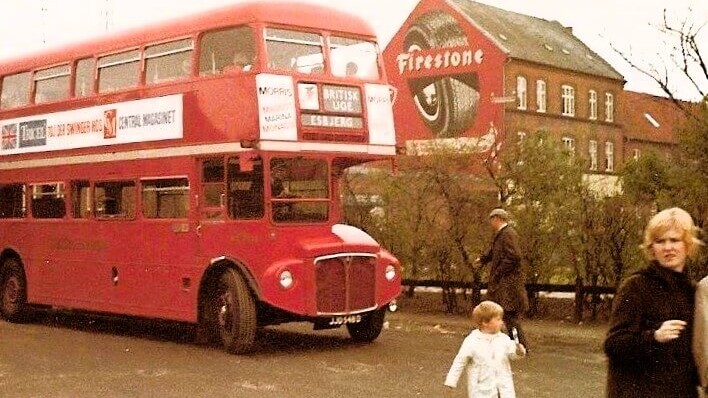 Turen bliver - vist nok - ikke i samme bus, som man brugte ved havnejubilæet i 1968. Foto: Privat.