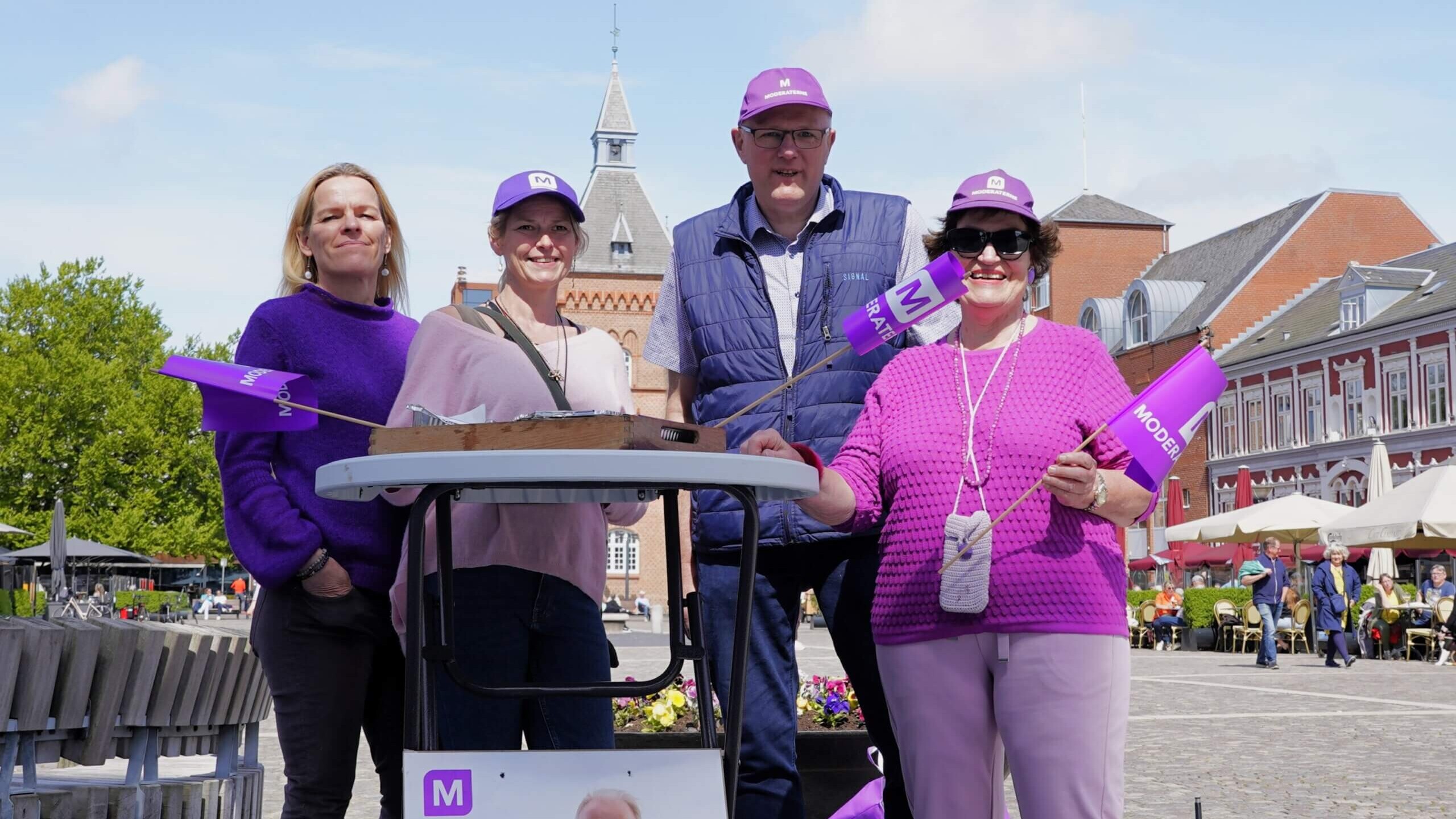 Ældreminister Mette Kierkgaard (M), Trine Møller Timmerby, EU-kandidat Ivar Nørlund og Merete Jensen.
