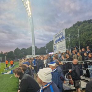 Der var god stemning på udebaneafsnittet i Kolding. Foto: Nordbastionen.