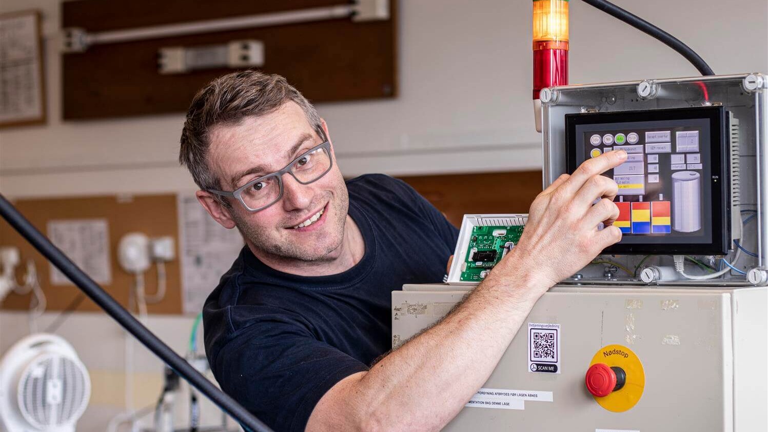 Der er hårdt brug for bl.a. elektrikere, smede og VVS'ere, hvis Danmark skal i mål med grønne omstilling. Som ny klimaerhvervsskole for omlægning af energisektoren skal Rybners være med til at uddanne fremtidens grønne faglærte. Foto: Rybners.