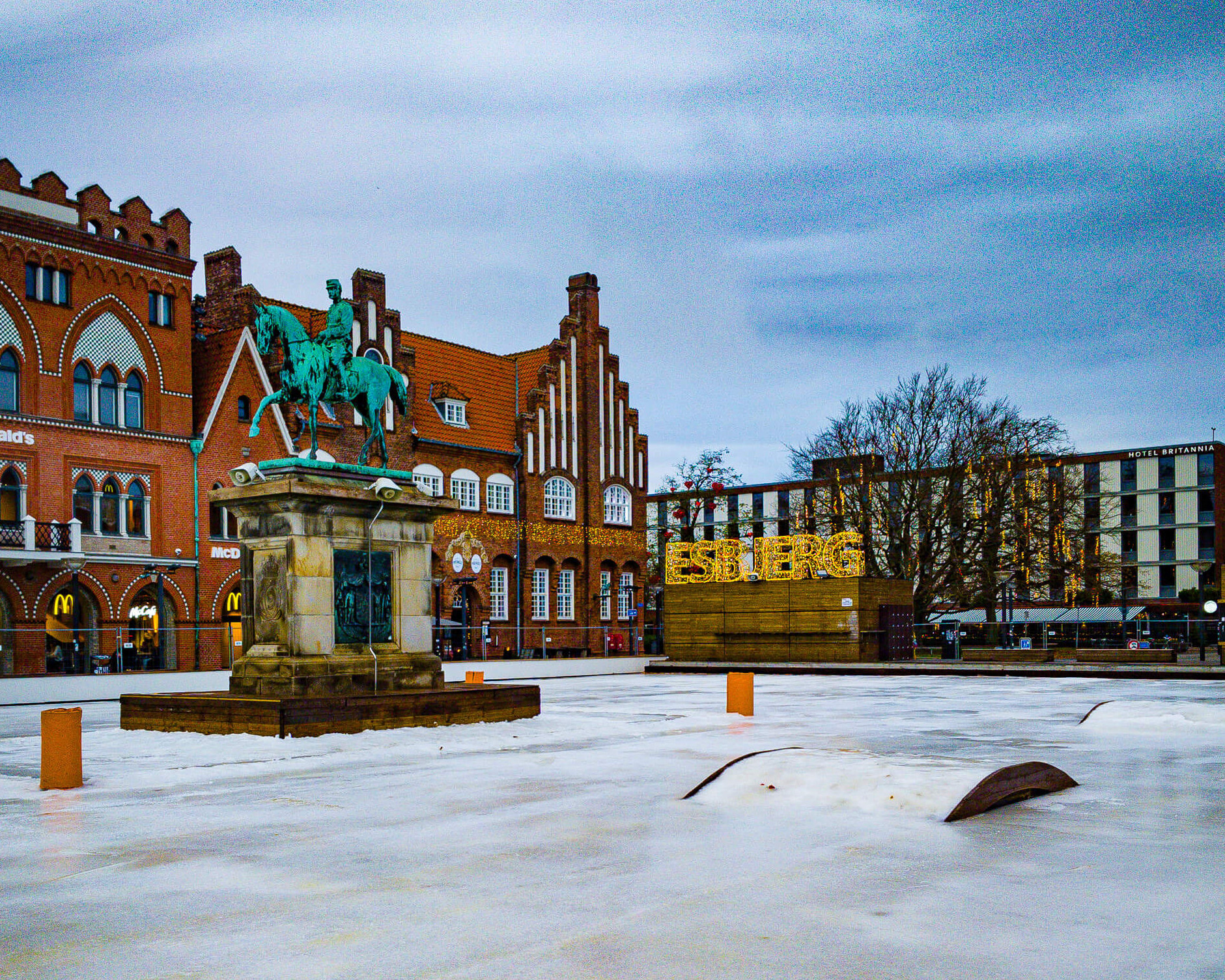 Skøjtebanen på Torvet. Foto: Fjodor Pedersen.