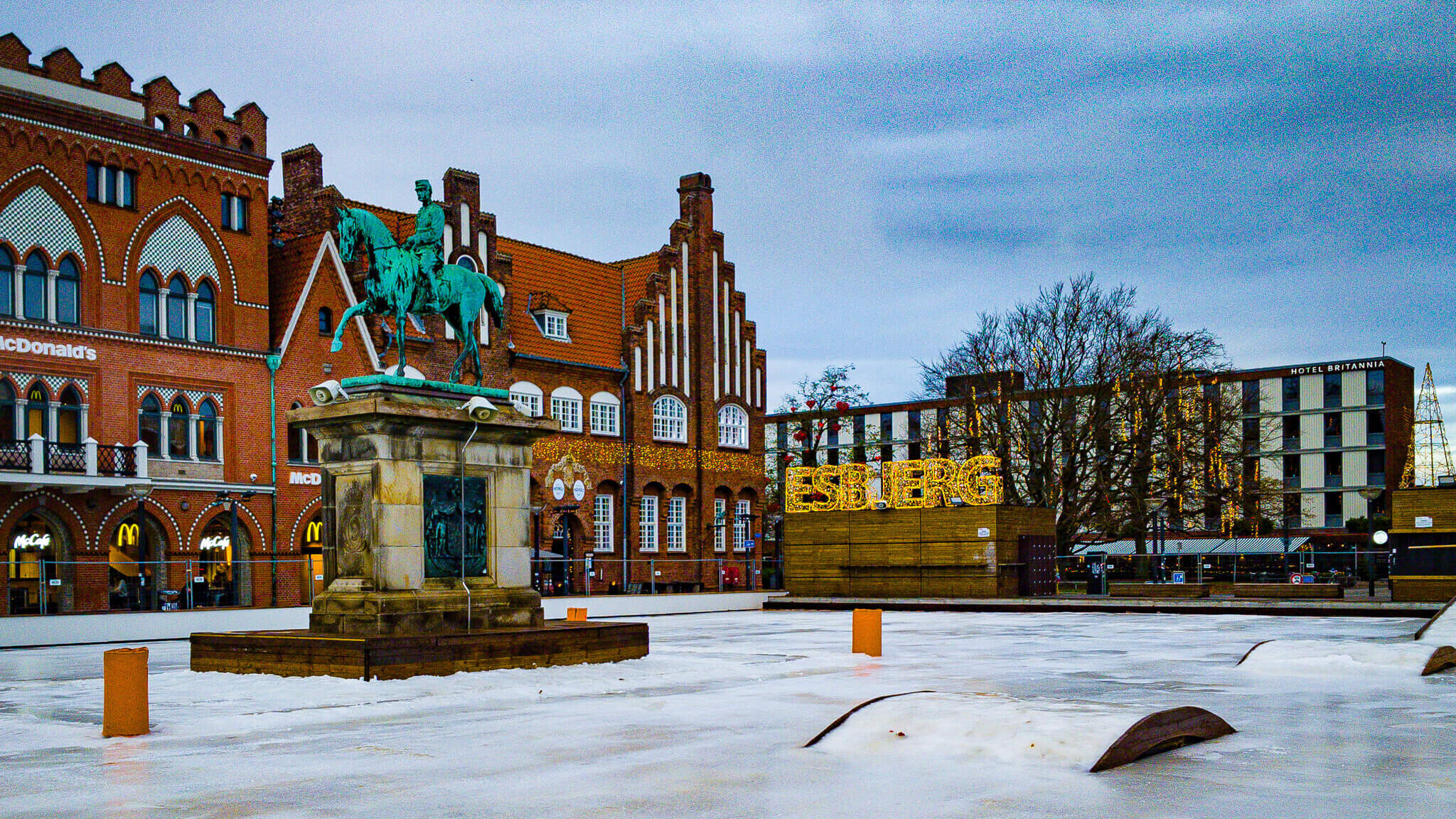 Skøjtebanen på Torvet. Foto: Fjodor Pedersen.