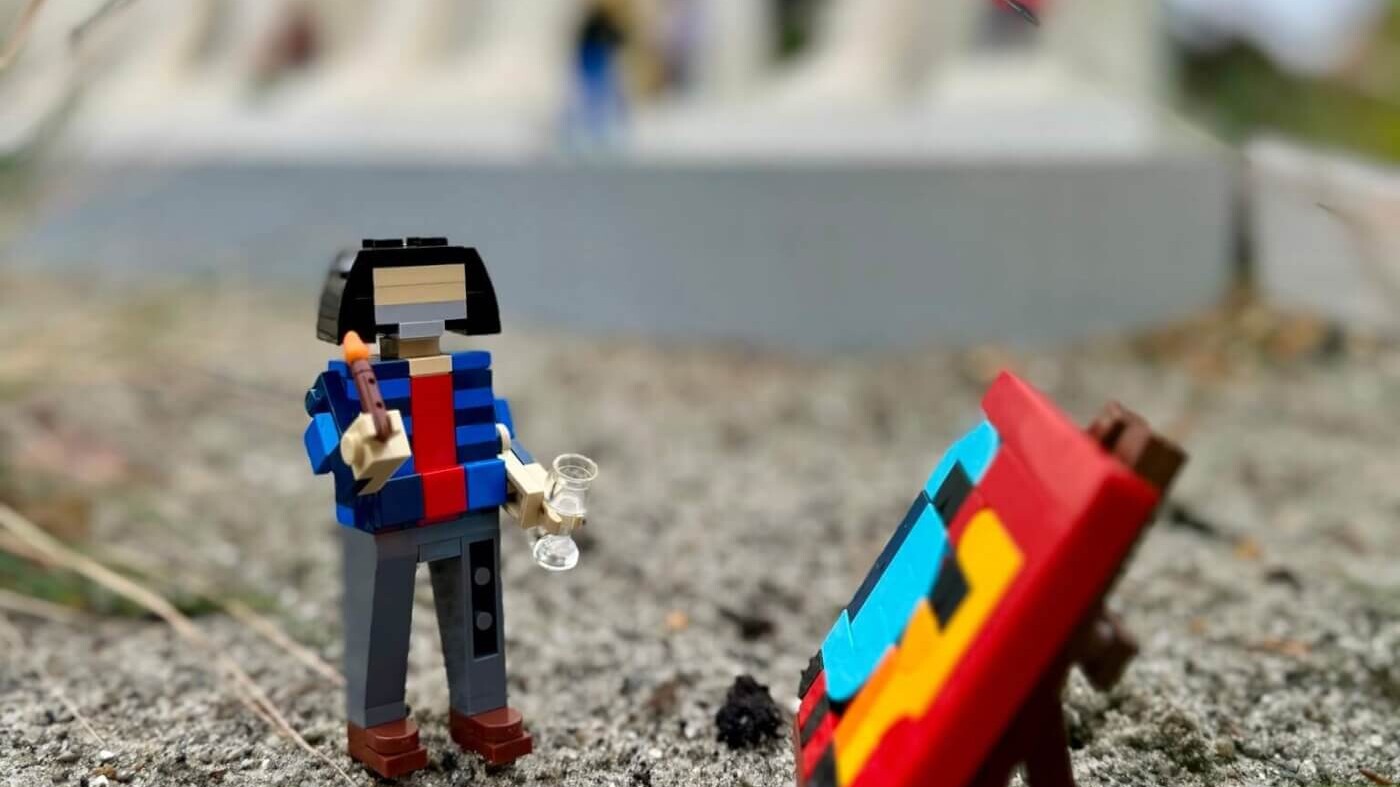 Johnny Madsen i miniatureudgave. Foto: Legoland Billund.