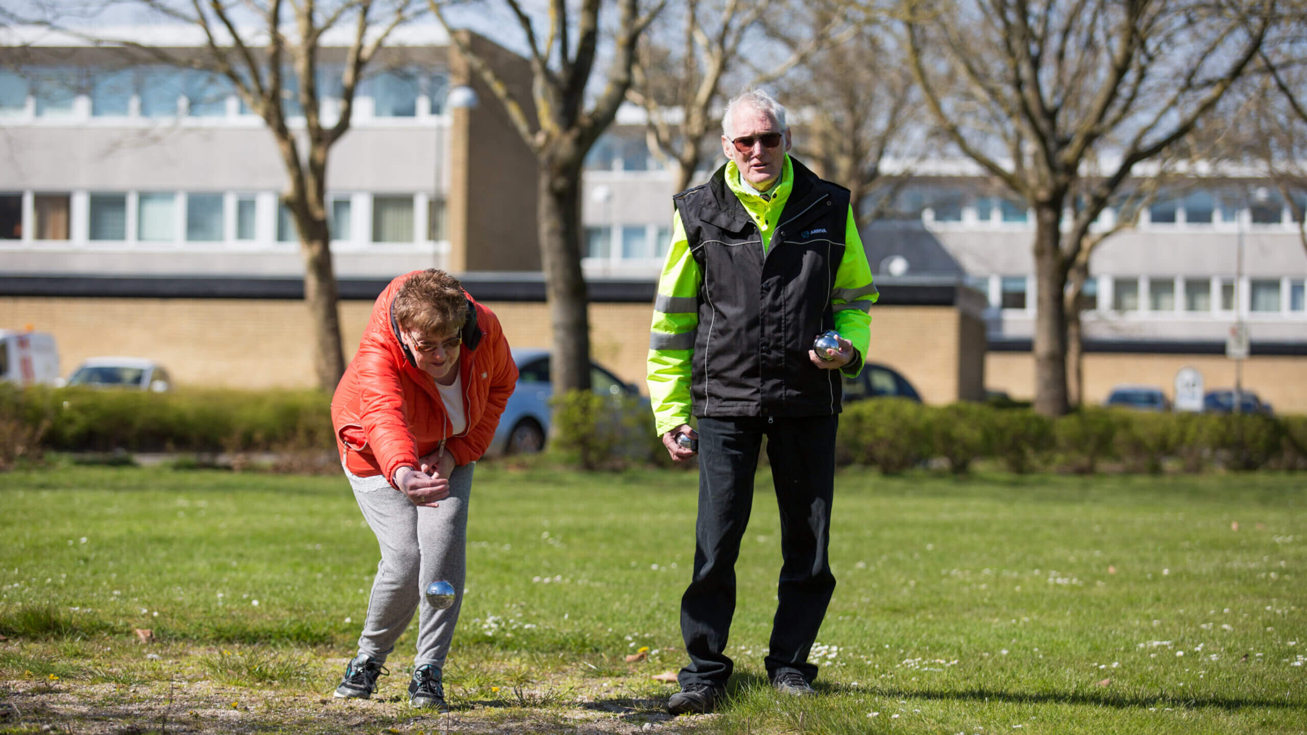 Seniorer spiller petanque. Genrefoto: Ursula Bach.
