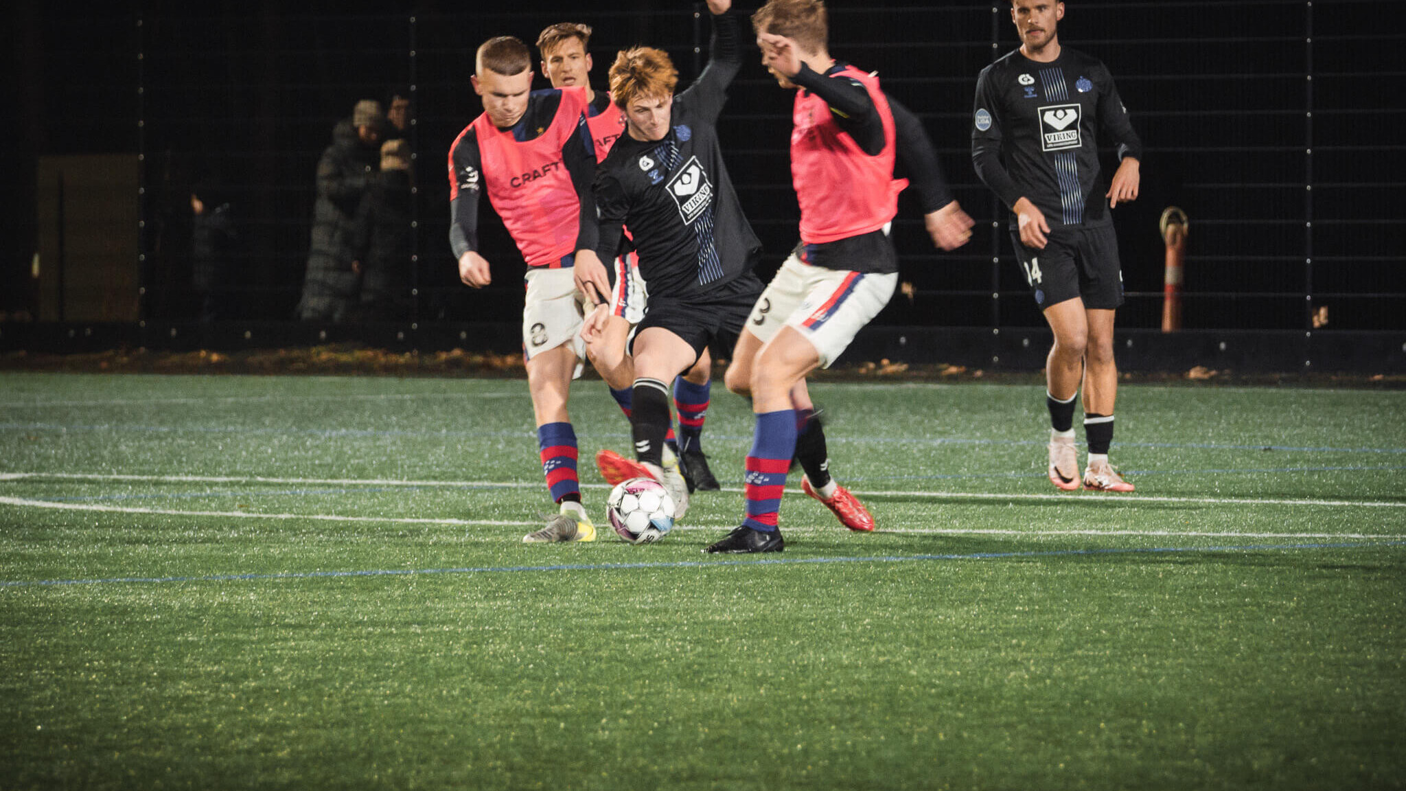 Det lignede en rigtig træningskamp, men EfB så ud til at være klar til premieren lørdag mod Kolding. Foto: Fjodor Pedersen.