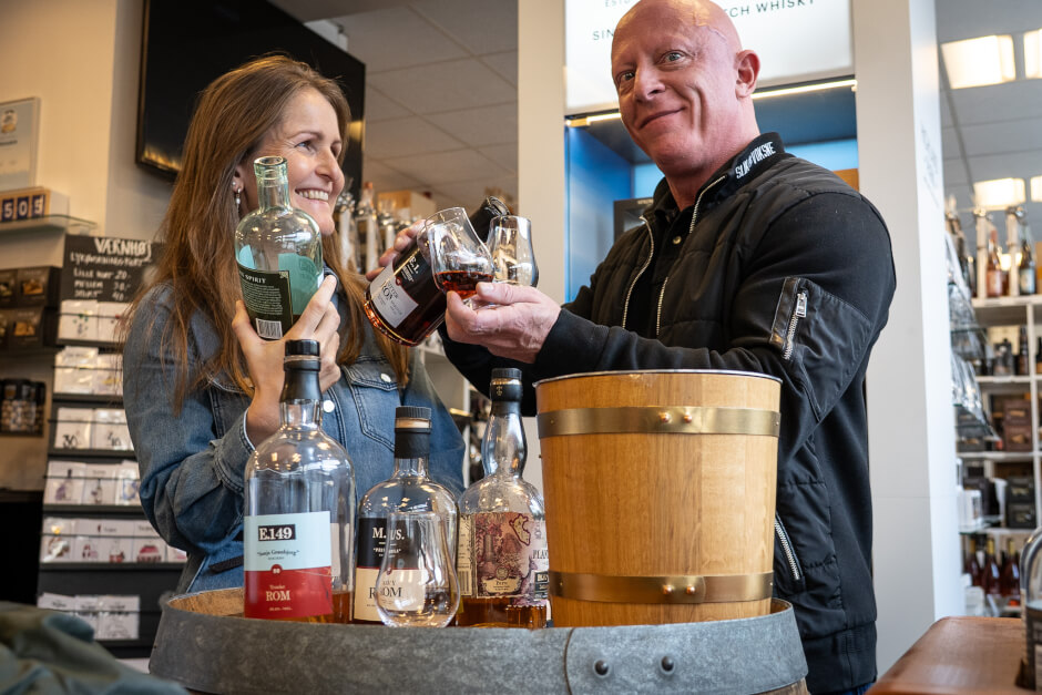Karina Vagner fra Esbjerg Park og Kim Jepsen fra Slik for Voksne glæder sig til Spiritusfestivalen den 21. marts. Foto: Fjodor Pedersen.