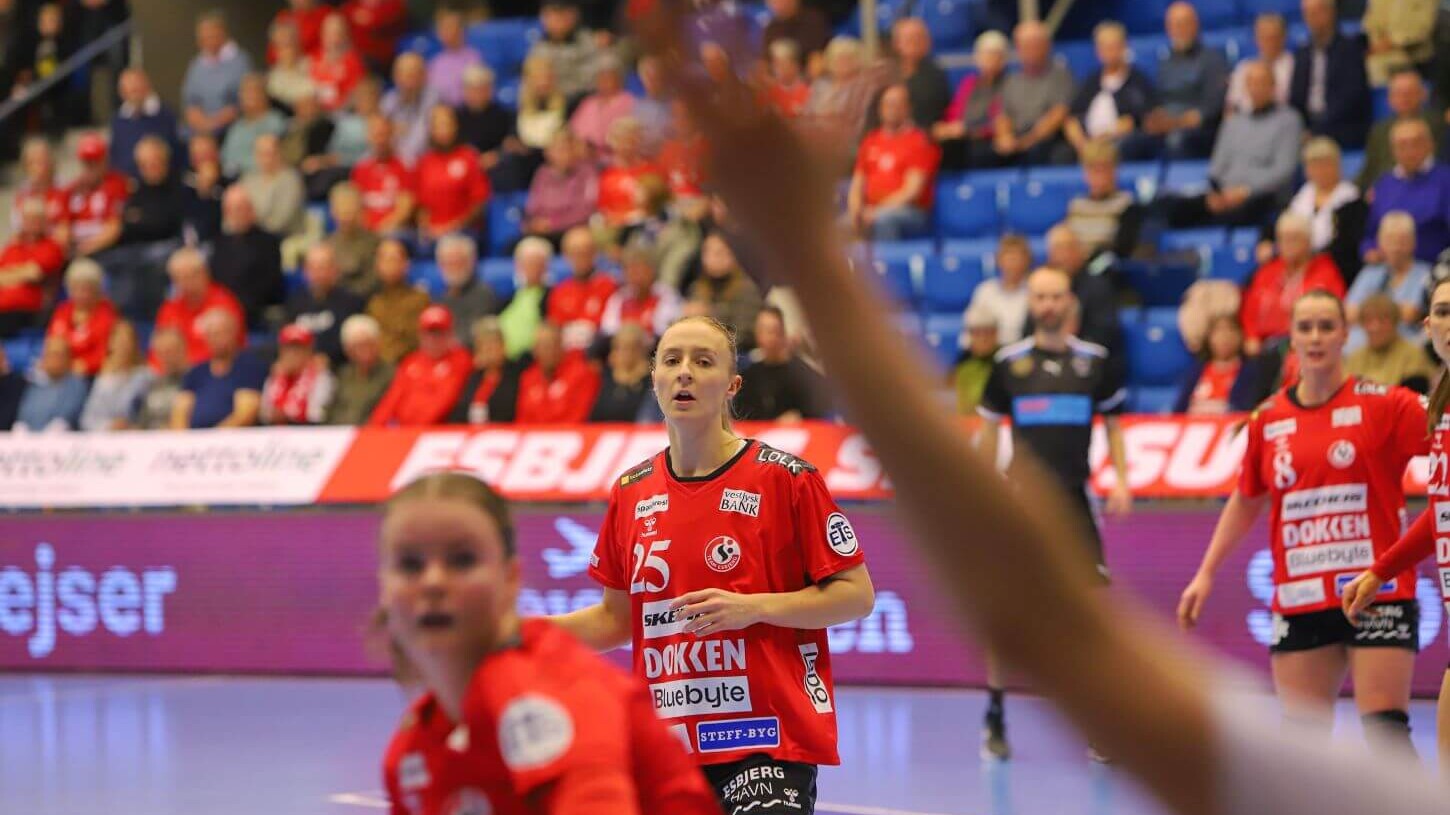 Henny Reistad gjorde det igen godt for Team Esbjerg. Foto: Johnny Tauman.