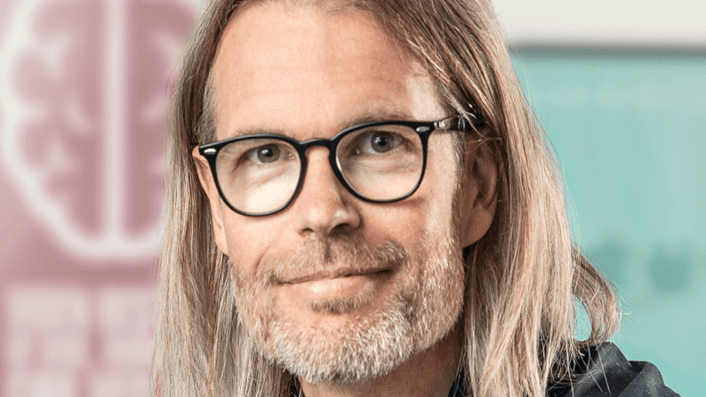 Jan Iversen er opvokset i Esbjerg. Pressefoto.