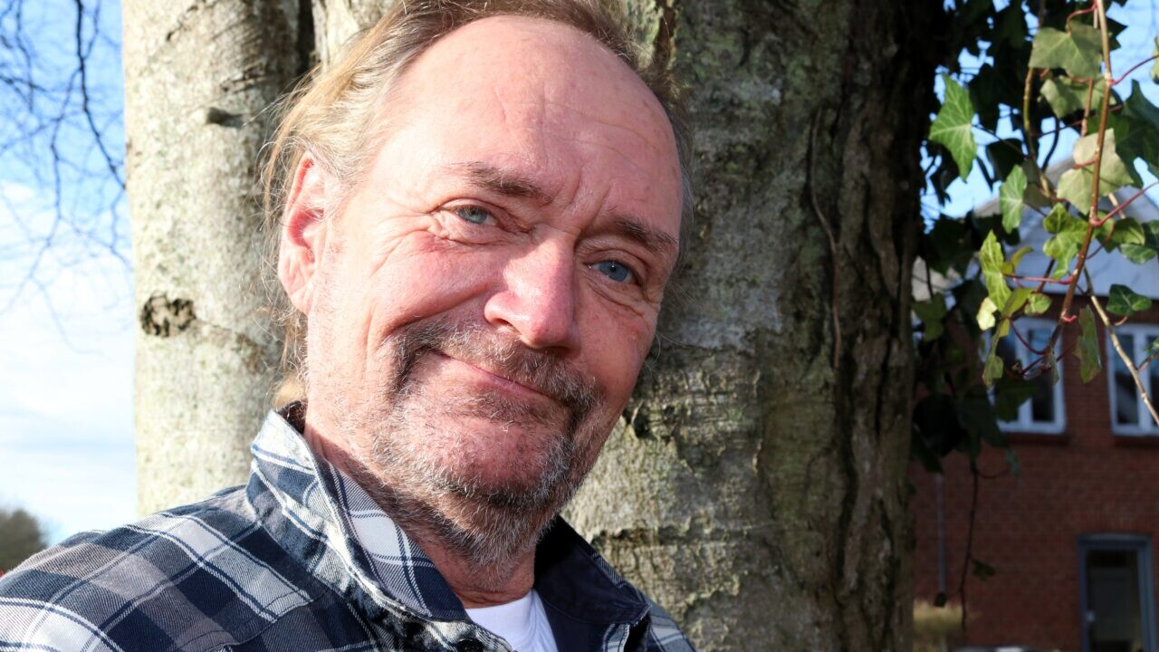 Jesper Schwartz har optrådt i et utal af shows og revyer. Nu spiller han for første gang med i en teaterforestilling i 7-kanten. PR-foto.