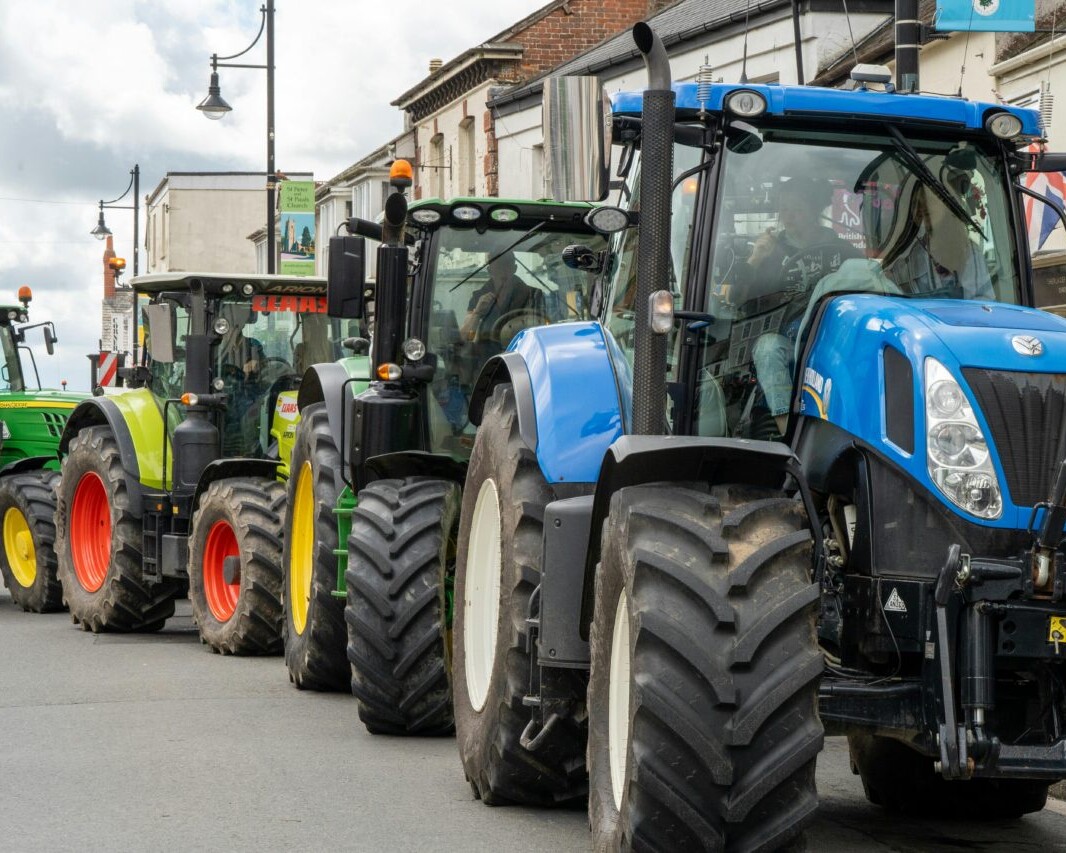 Traktor-demo. Genrefoto: Sean Mcsevene.