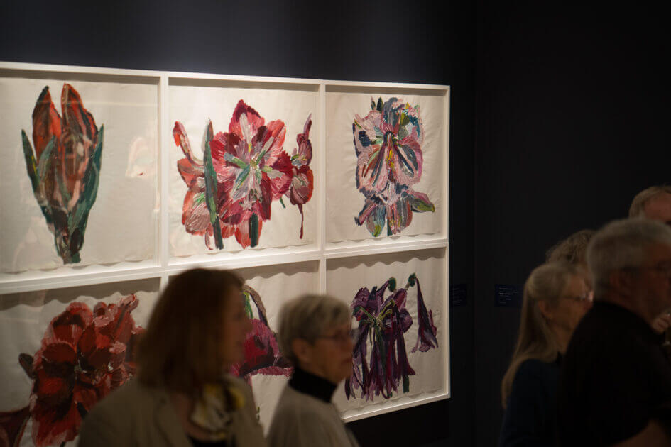 Inge Ellegaard: Billeddomino, Esbjerg Kunstmuseum, fernisering 21. marts 2025. Foto: Fjodor Pedersen.
