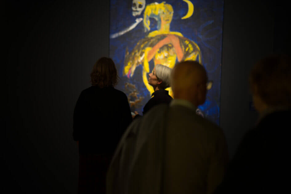 Inge Ellegaard: Billeddomino, Esbjerg Kunstmuseum, fernisering 21. marts 2025. Foto: Fjodor Pedersen.
