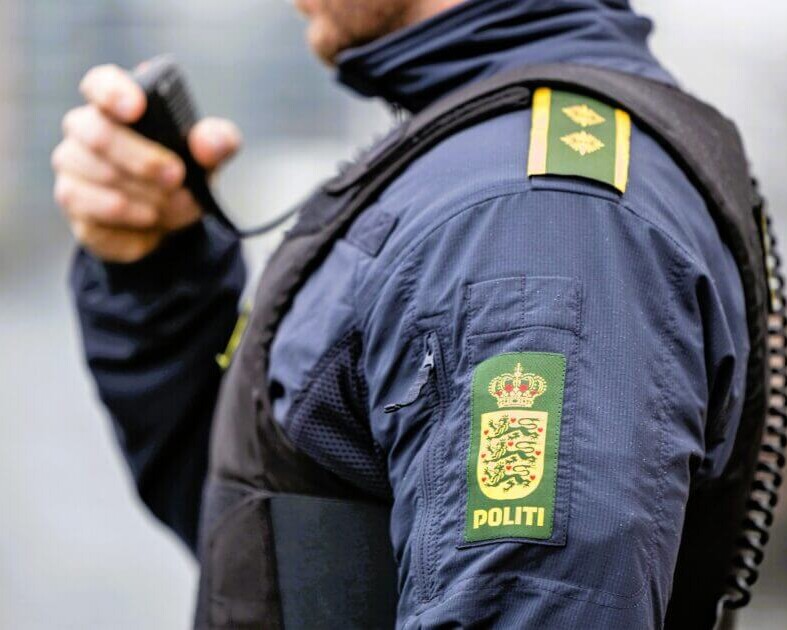 Politiet har været massivt til stede på Skrænten hele dagen. Pressefoto.