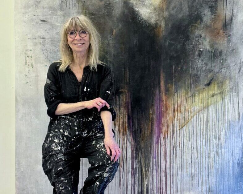 - Der vil være værker som udtrykker kærligheden, dansen, samhørigheden og mine kvinder i de store kjoler – et udtryk for styrke og skønhed, balancen mellem det maskuline og det feminine, som jeg ønsker at dele med jer, fortæller Susy Grundahl. Privatfoto.