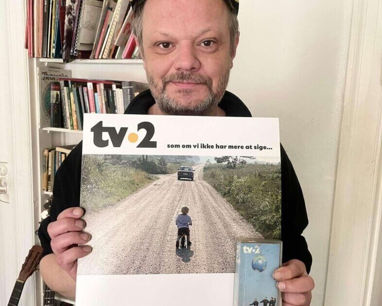 Mads Bjørn med det nye album samt 