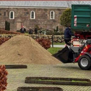 Alle er velkomne, når Bryndum-gravene fra vikingetiden indvies.