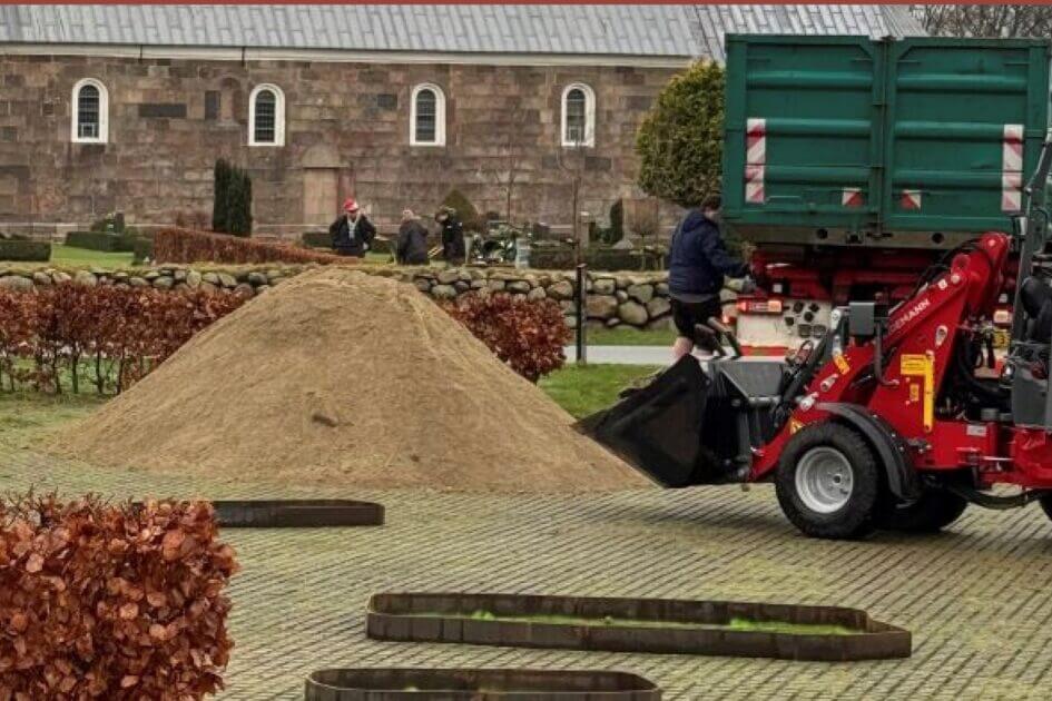 Alle er velkomne, når Bryndum-gravene fra vikingetiden indvies.