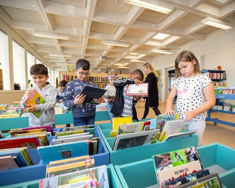 Elever på Præstegårdskolen. Pressefoto.