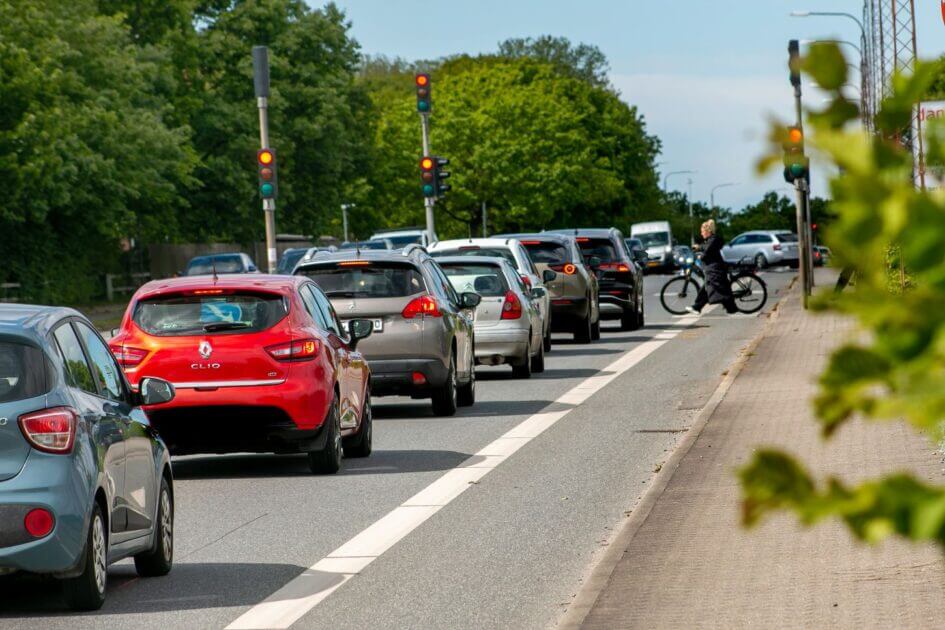 Tarphagevej mod nord ved Sædding Centret. Foto: Johnny Tauman.