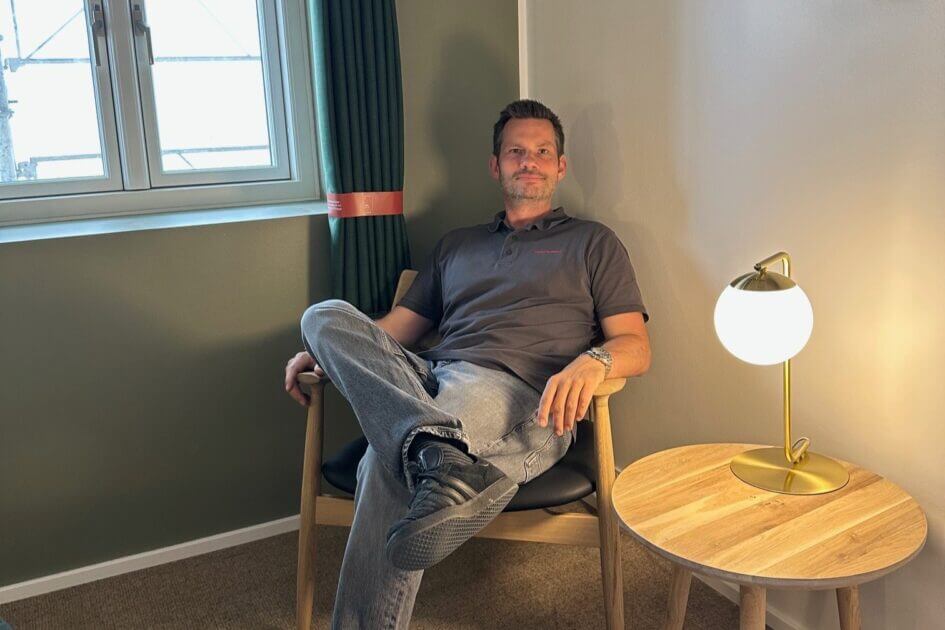 Hotelchef Torbjørn Birkelund glæder sig til at åbne dørene til det "nye" hotel. Foto: Presse.