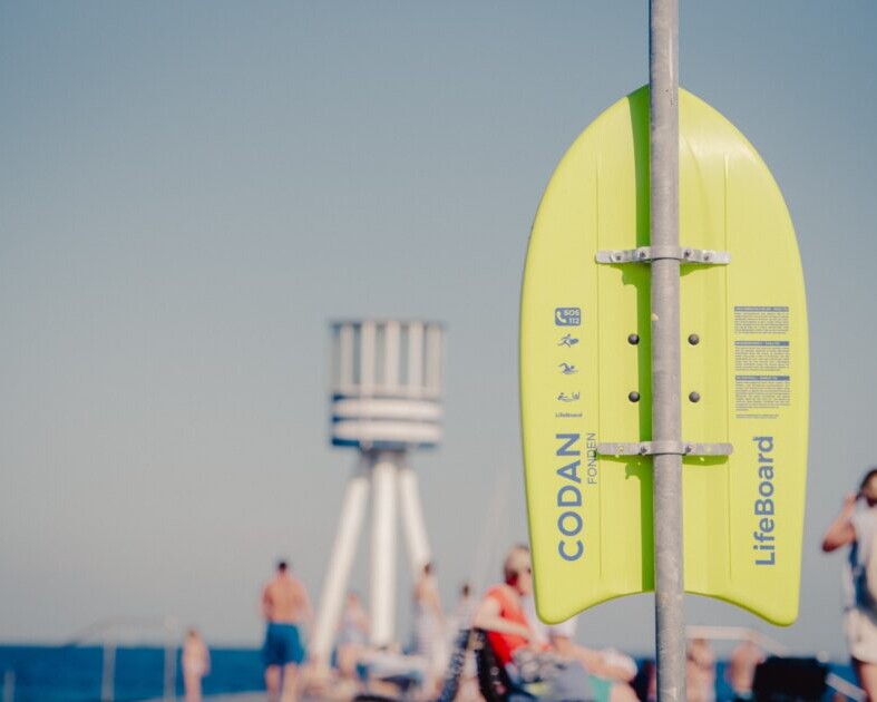 Otte LifeBoards opsættes i den kommende tid ved lokale strande ved Esbjerg. PR-foto.