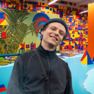Thor Valentin har sat toner til Gadens Museum. Fotos: Privat/Esbjerg Kunstmuseum.