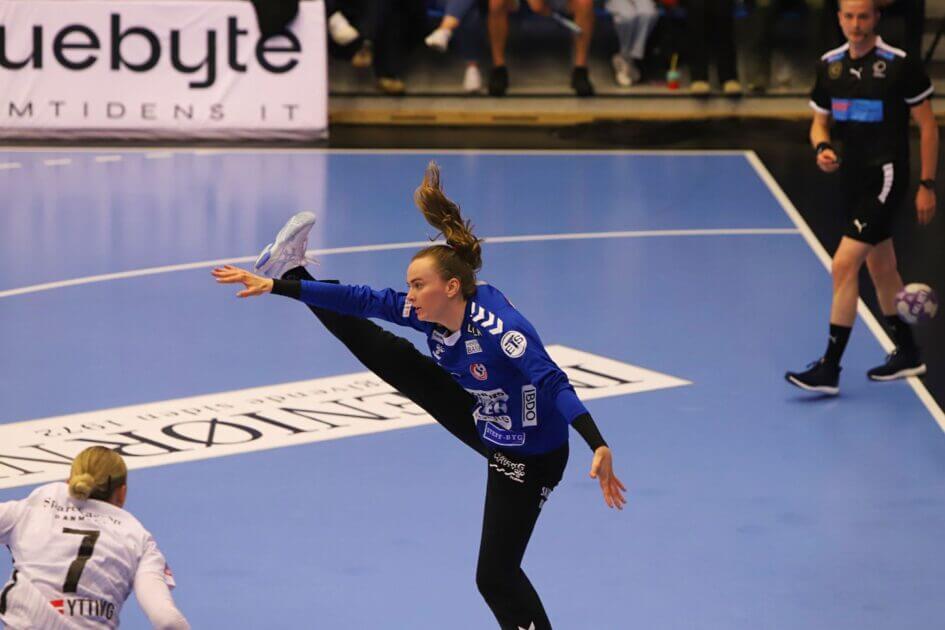 Anna med en af sine fantastiske redninger. Foto: Johnny Tauman.