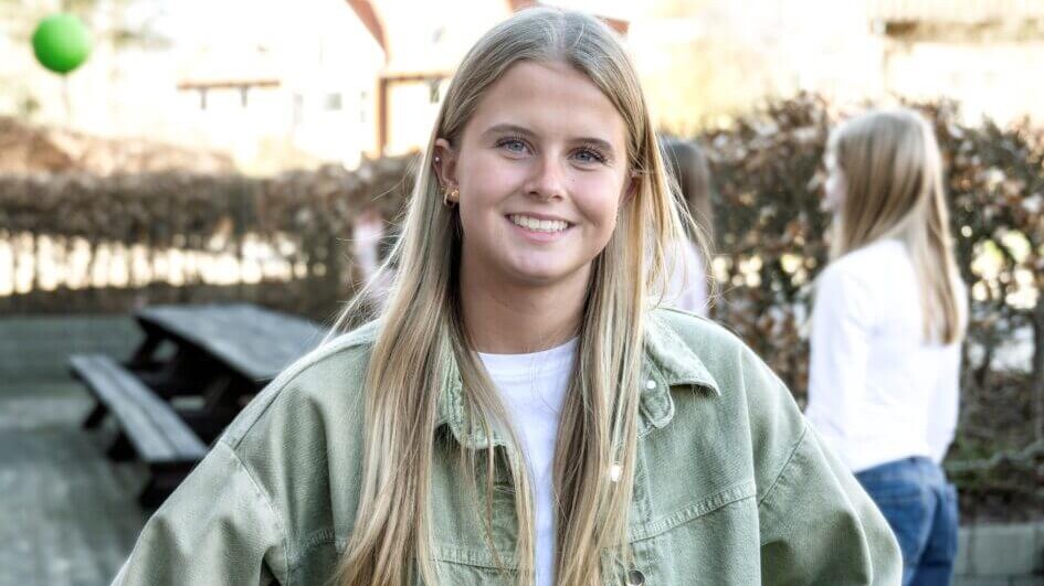 Da 15-årige Thea Jørgensen i en periode havde det rigtig skidt, fandt hun hjælp og forståelse i en af Esbjerg Kommunes trivselsgrupper for unge. Foto: Esbjerg Kommune