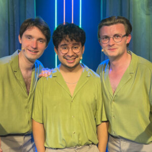 Daniel Lassen Mads Gregersen og Frederik Knudsen er klar til syvende omgang revy. Foto: Tyge Skov Lawaetz.