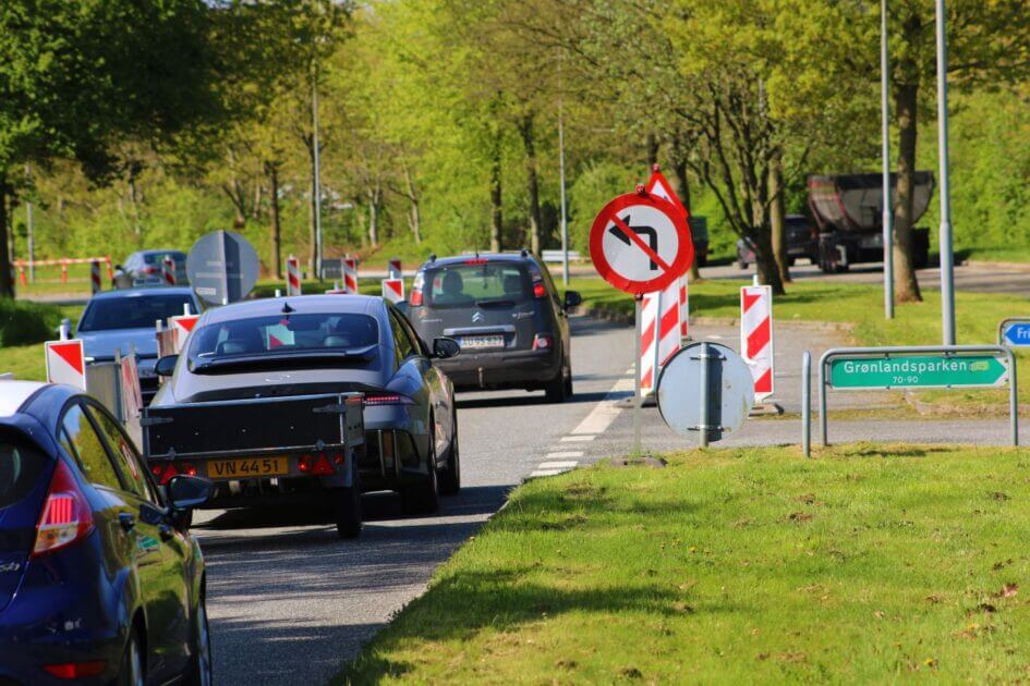 Trafikken er tæt i Grønlandsparken. Foto: Johnny Tauman.
