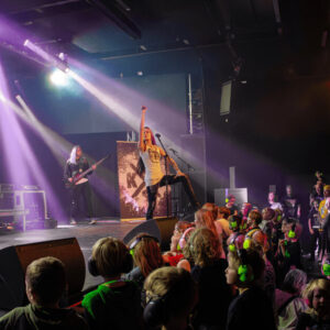 Børnenes Metalfestival på Posten i Odense. Foto: Mitt Brønsholt.