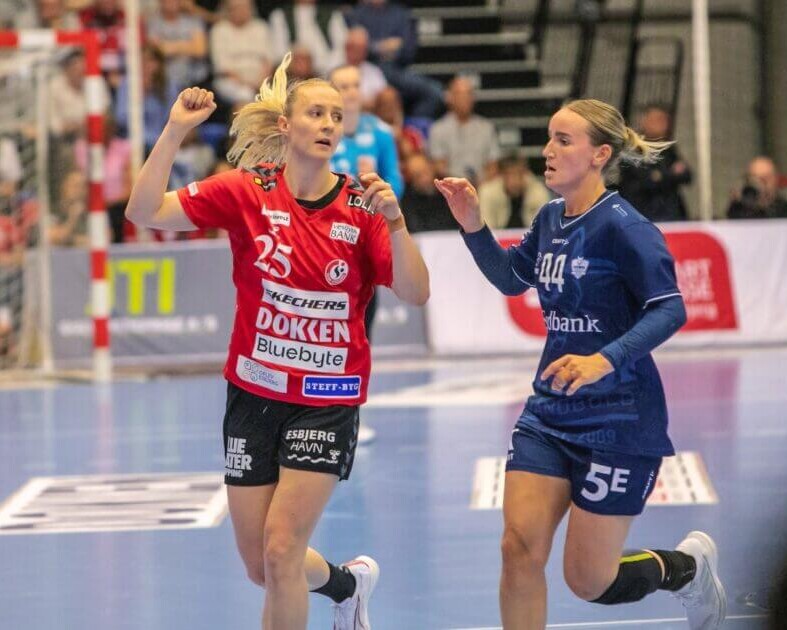 Henny Reistad blev fulgt tæt i perioder af kampen. Foto: Johnny Tauman.