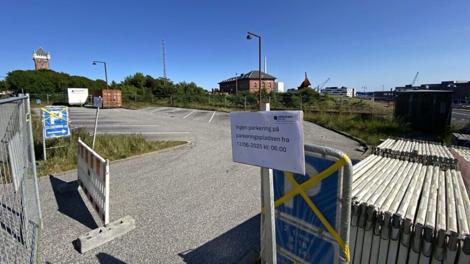 Allerede fra torsdag morgen var det slut med at parkere her. Foto: Johnny Tauman.