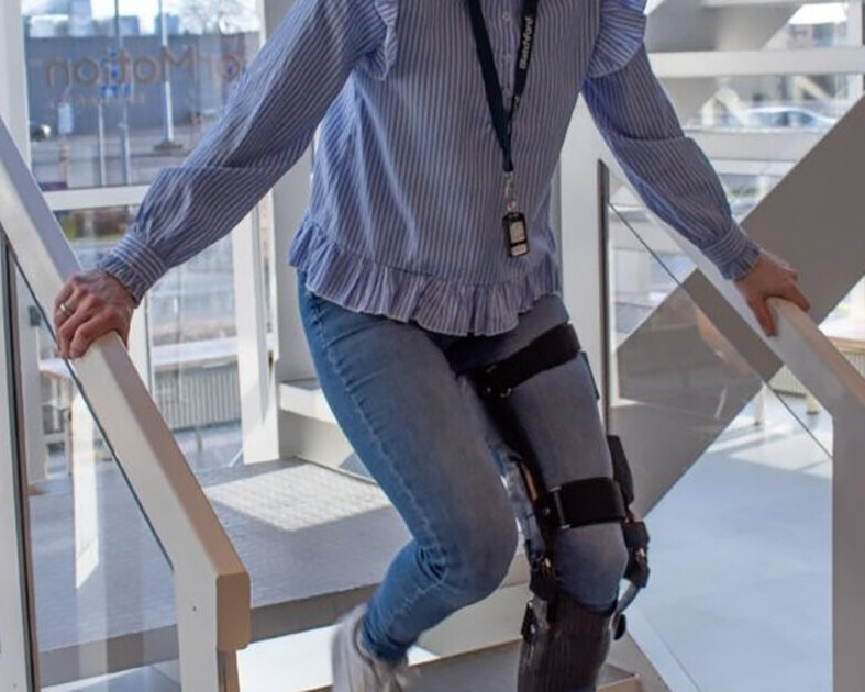 På trods af de store teknologiske fremskridt er kendskabet til mikroprocessorstyrede knæled stadig begrænset blandt både fagpersoner og borgere. Foto: ForMotion Bandagist.
