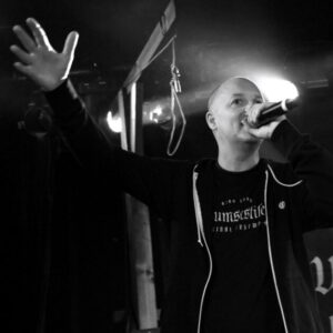 I lørdags markerede Bumsestilen to årtier for deres debutalbum og 30 års eksistens med en fed koncert, hvor både band og publikum var i topform. Foto: Peter Langwithz Smith.