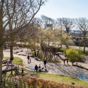 Legepladsen i Byparken bliver opgraderet. Pressefoto.
