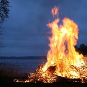 Sankt Hans Bål. Genrefoto.