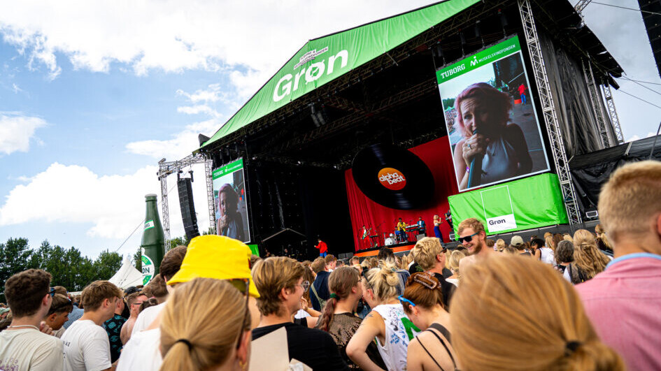 Alphabeat var den eneste artist, der nåede at optræde på Grøn Scene - i bagende solskin. Grøn Koncert, Esbjerg 2025. Foto: Fjodor Pedersen.