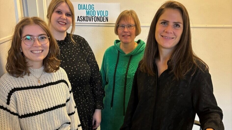 De fire på kontoret i Esbjerg. Tre psykologer og en administrativ medarbejder. Privatfoto.