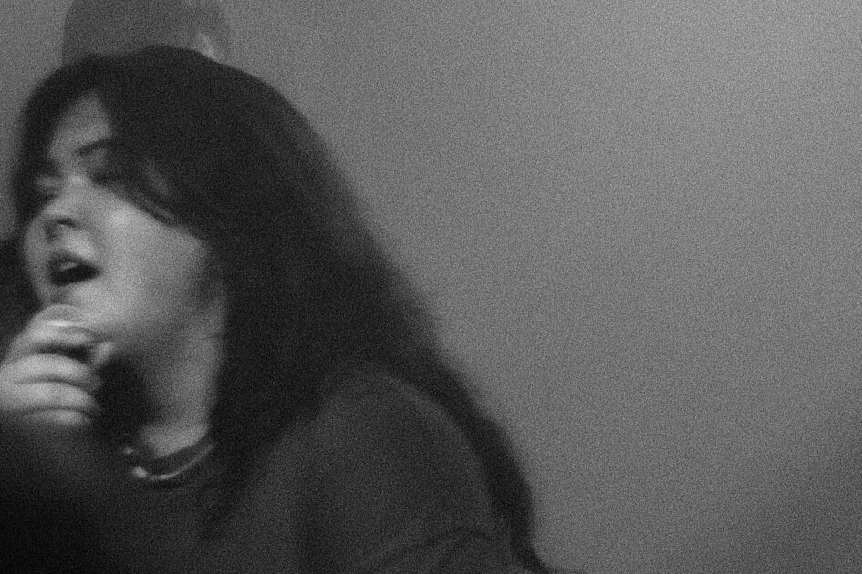 Den sønderjyske sanger har base i København efter otte år i Esbjerg – og hendes navn runger allerede i krogene af den danske soundsystem-kultur.