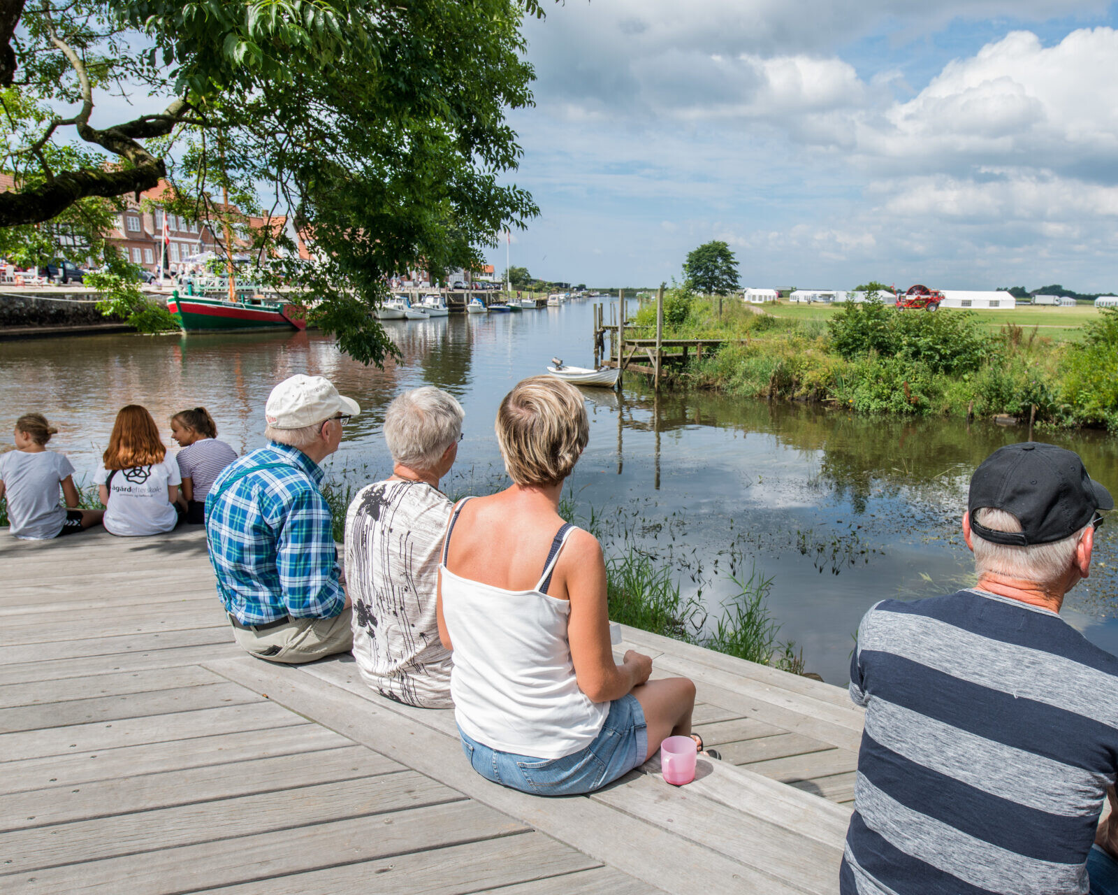 Fællesskab, aktiviteter og frivillighed er i fokus i det nye projekt, der skal skabe mere liv og glæde for alle, som bor på og omkring plejehjemmet Margrethegården i Ribe. Foto: Esbjerg Kommune.