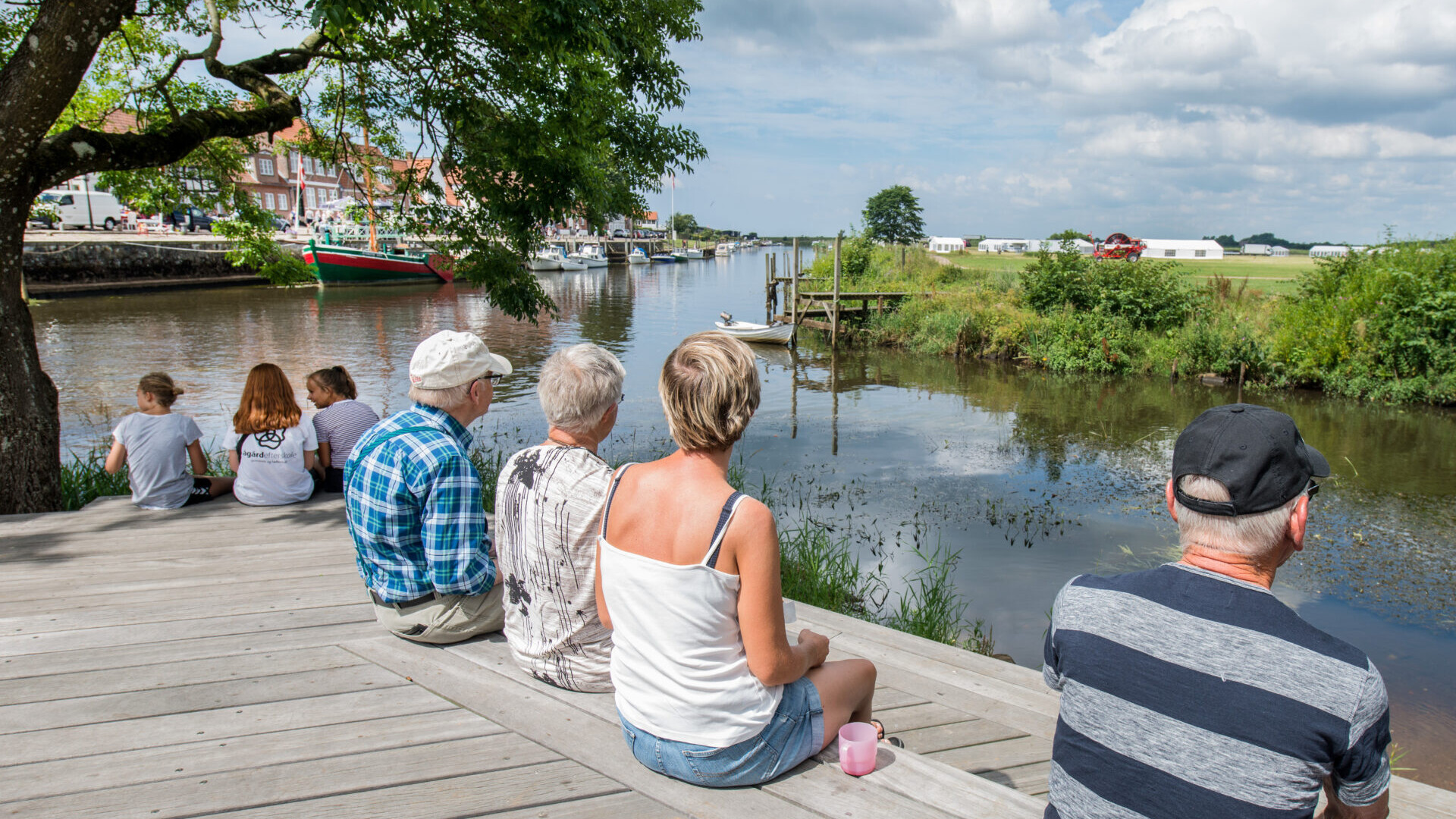 Fællesskab, aktiviteter og frivillighed er i fokus i det nye projekt, der skal skabe mere liv og glæde for alle, som bor på og omkring plejehjemmet Margrethegården i Ribe. Foto: Esbjerg Kommune.