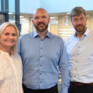 Anne Skov, formand for Blue Water Fonden, Thomas Bek, CEO Blue Water, Jørgen Wisborg, bestyrelsesformand Blue Water.