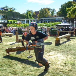 Konkurrencen blev afgjort på sekunder, da deltagerne skulle gennemføre øvelserne fejlfrit foran publikum. Pressefoto: Tivoli.