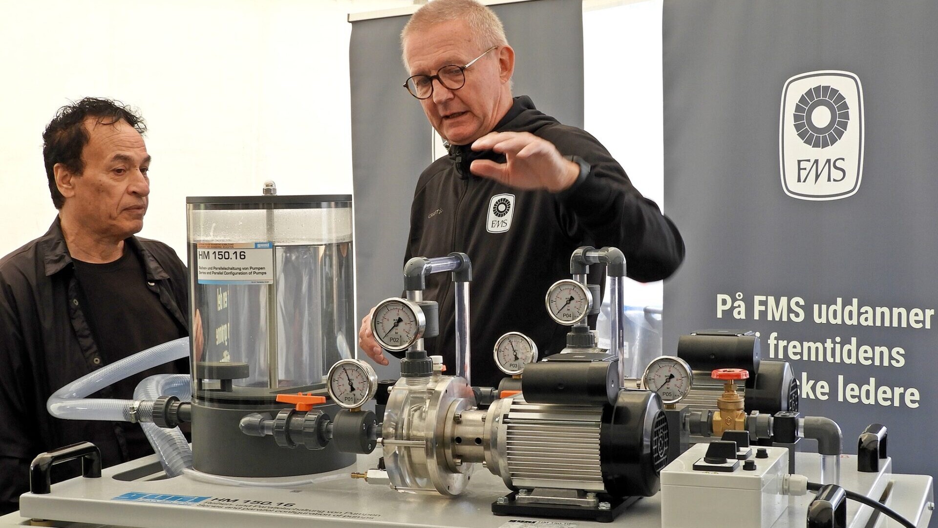 Virksomheder og organisationer præsenterede alt fra energiløsninger til fremtidens uddannelsesmuligheder. Foto: Per Benny Paulsen.